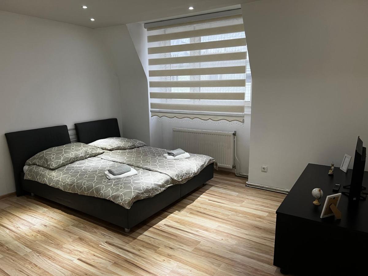 Mateo Apartments I Contactless Check-In เวียนนา ภายนอก รูปภาพ