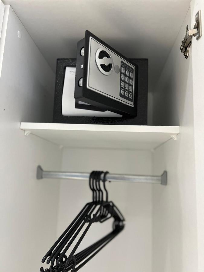 Mateo Apartments I Contactless Check-In เวียนนา ภายนอก รูปภาพ