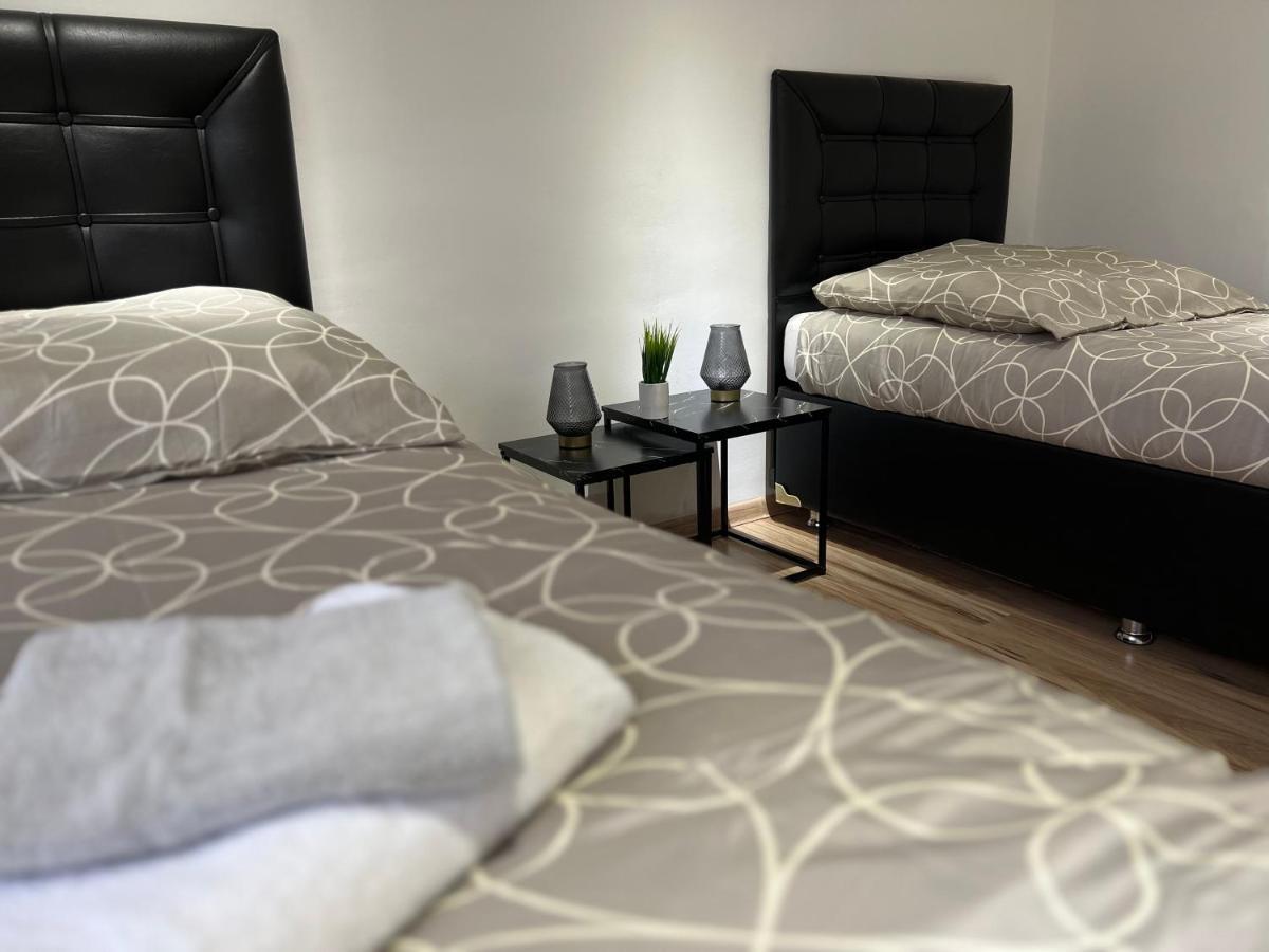 Mateo Apartments I Contactless Check-In เวียนนา ภายนอก รูปภาพ